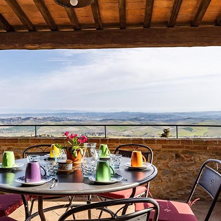 La Terrazza Villa Chianni Bagian luar foto