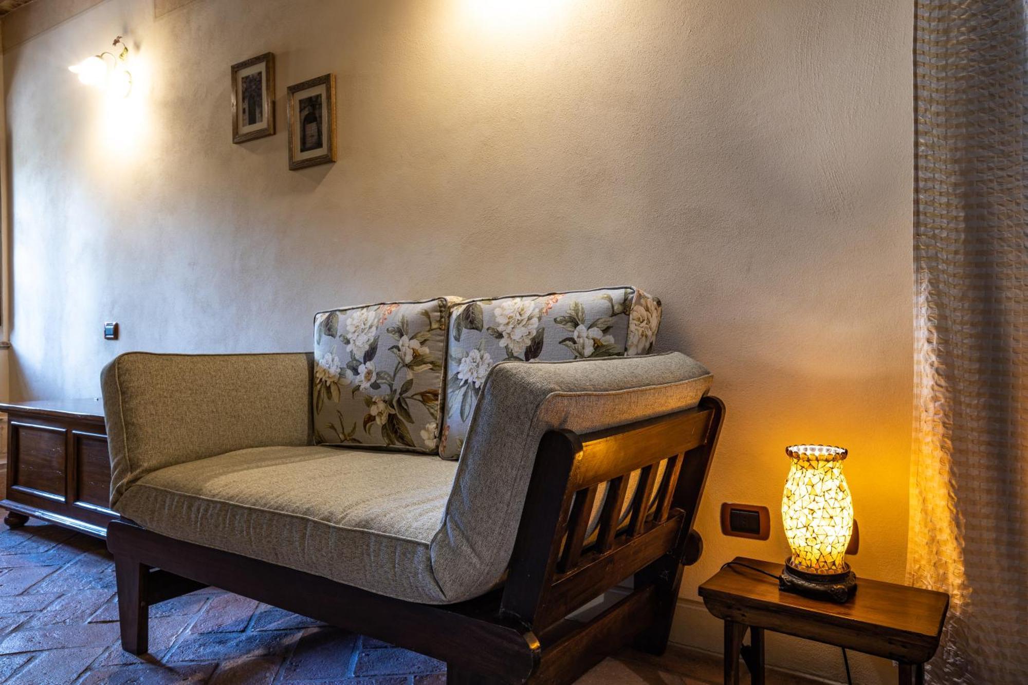 La Terrazza Villa Chianni Bagian luar foto