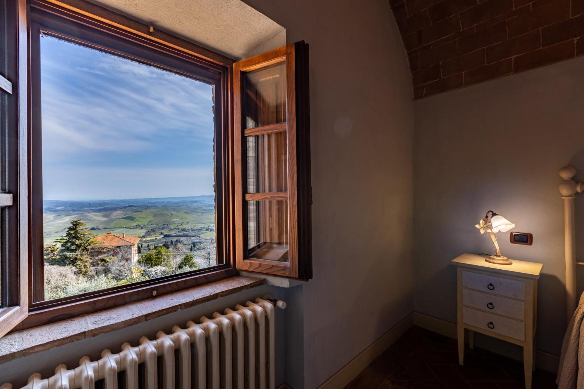 La Terrazza Villa Chianni Bagian luar foto